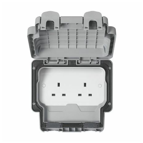 Masterseal Plus Unswitched Socket