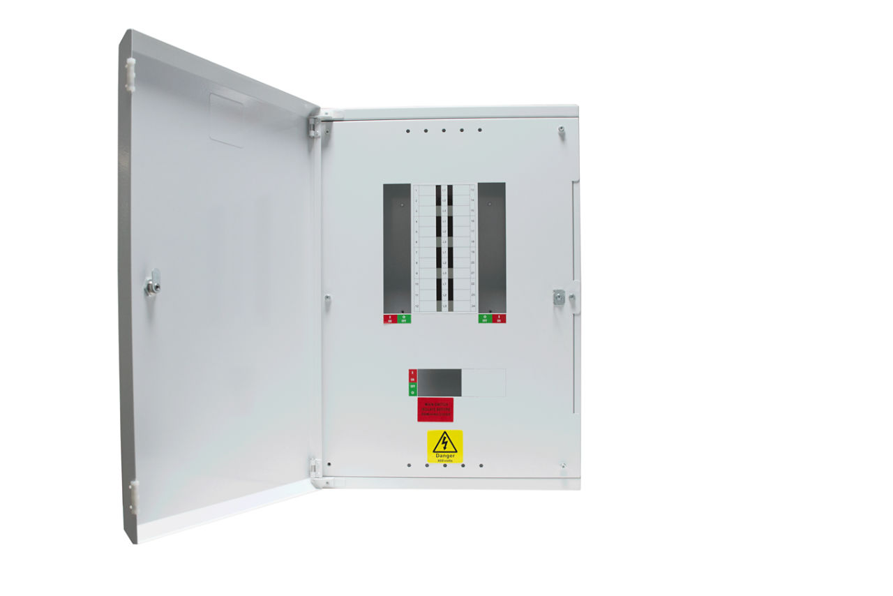 MK10008 8 WAY TPN METAL ENCLOSURE, front