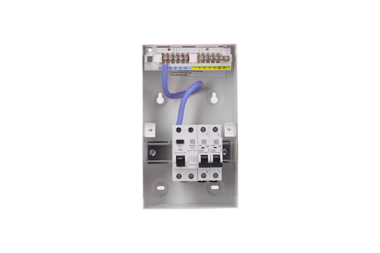 MK9550SMET 4 WAY MCU + 80A RCD & 2 X MCB, front