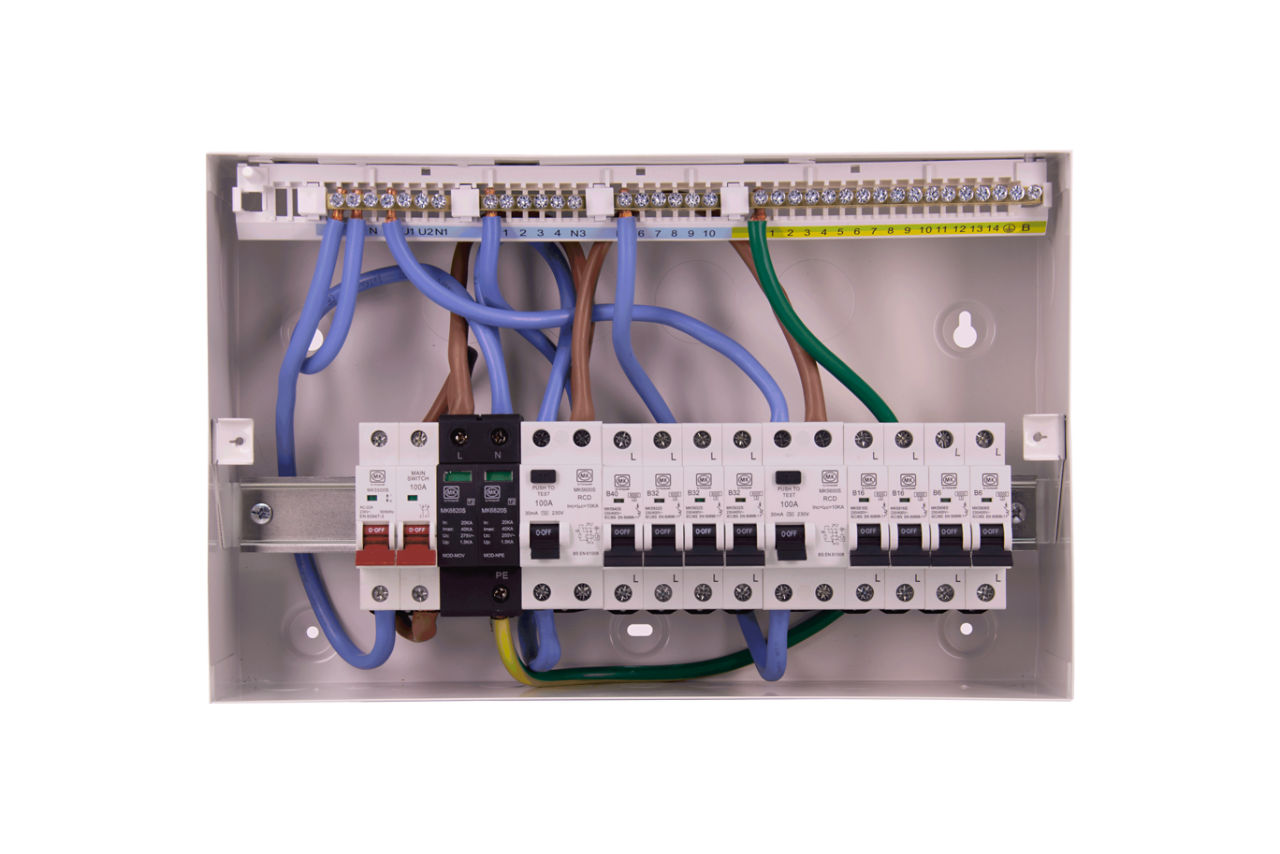 MKS8666SMET 16W MCU +SW, SURGE, 2 X 100A RCD 8 X MCB, front