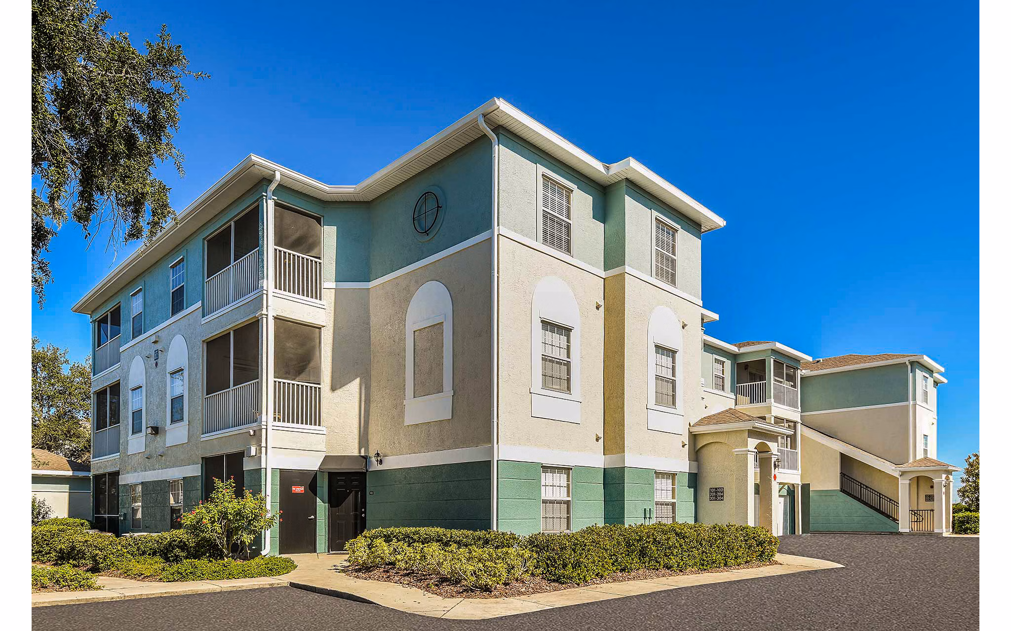 Villas at Gateway: Elegant of luxury apartments in a serene community setting