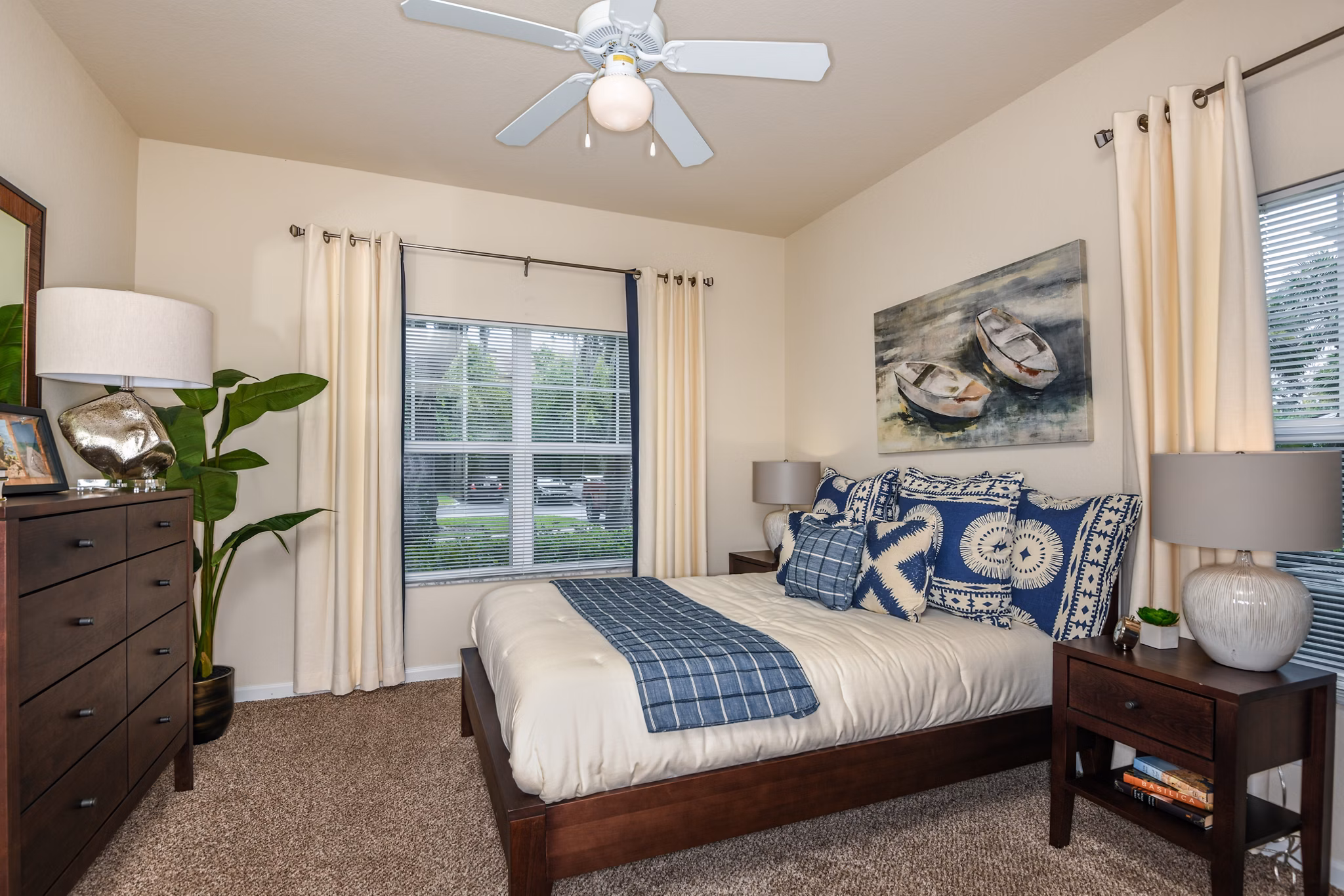 Cozy bedroom with modern decor at Arbor Glen Apartments
