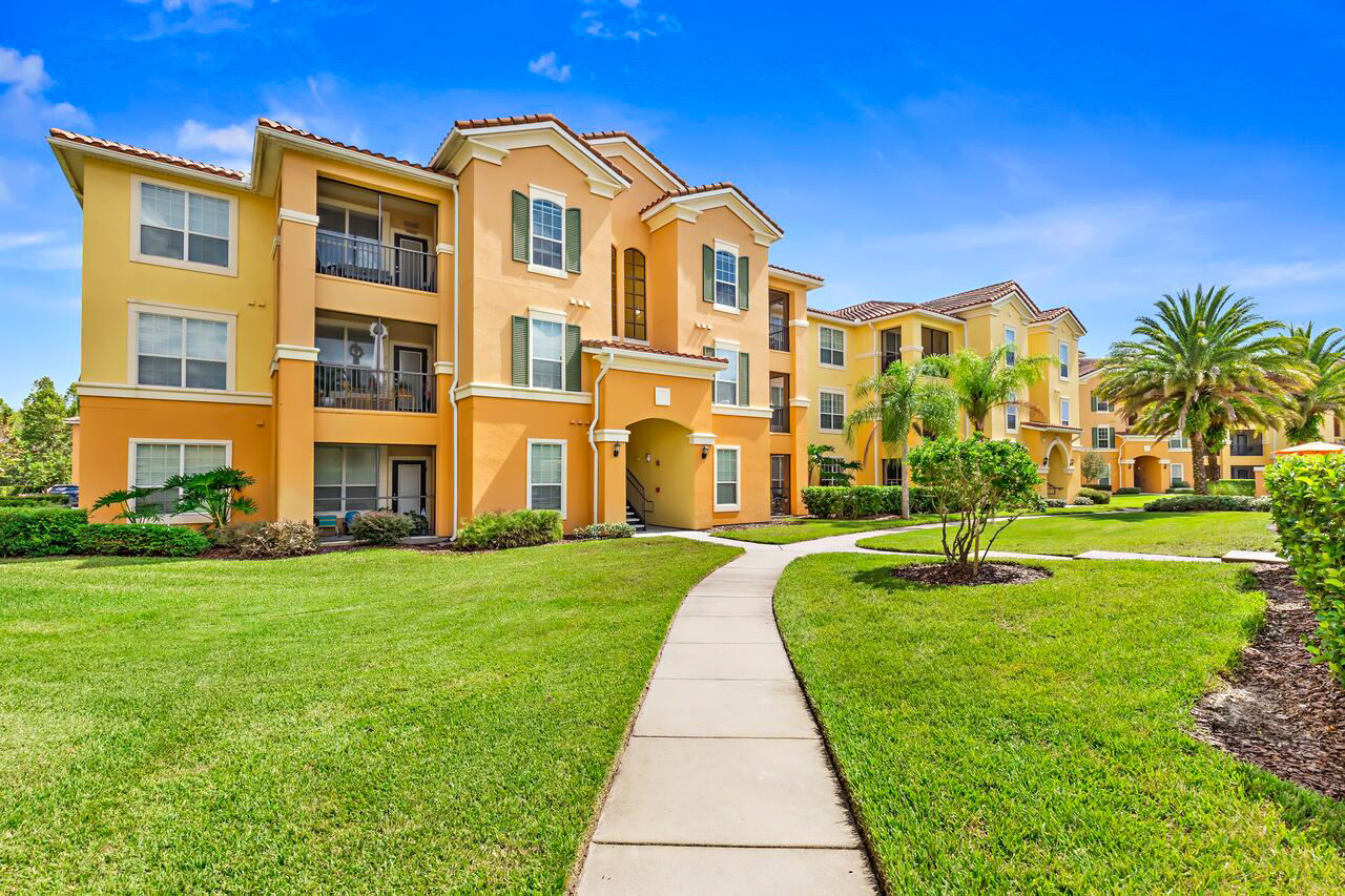 Trinity Club Apartments New Port Richey Fl 3 of 12