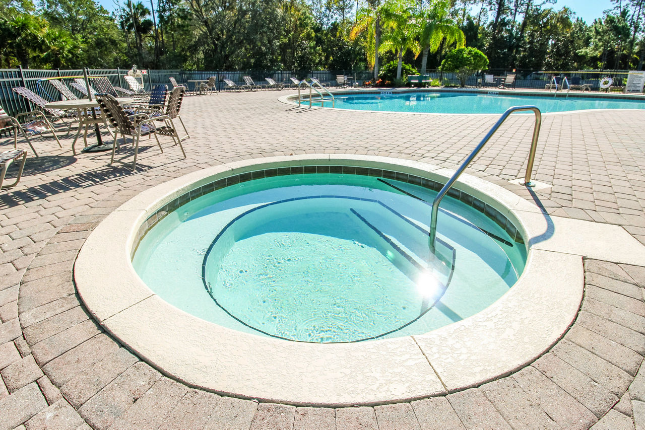 Pool at Hawthorne Village Apartments (3 of 3)