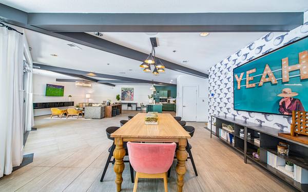 Elan Midtown Luxury Apartments