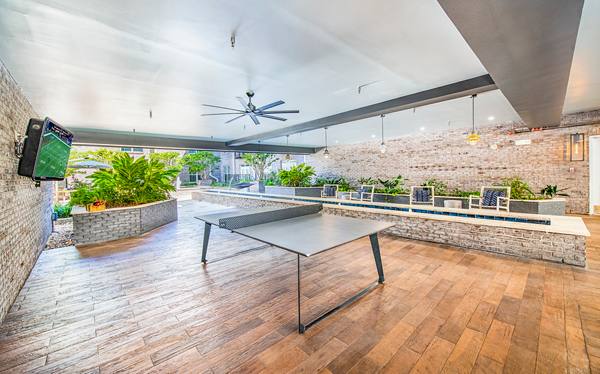 Elan Midtown Luxury Apartments