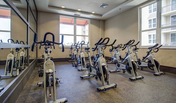 fitness room at One Plantation Apartments