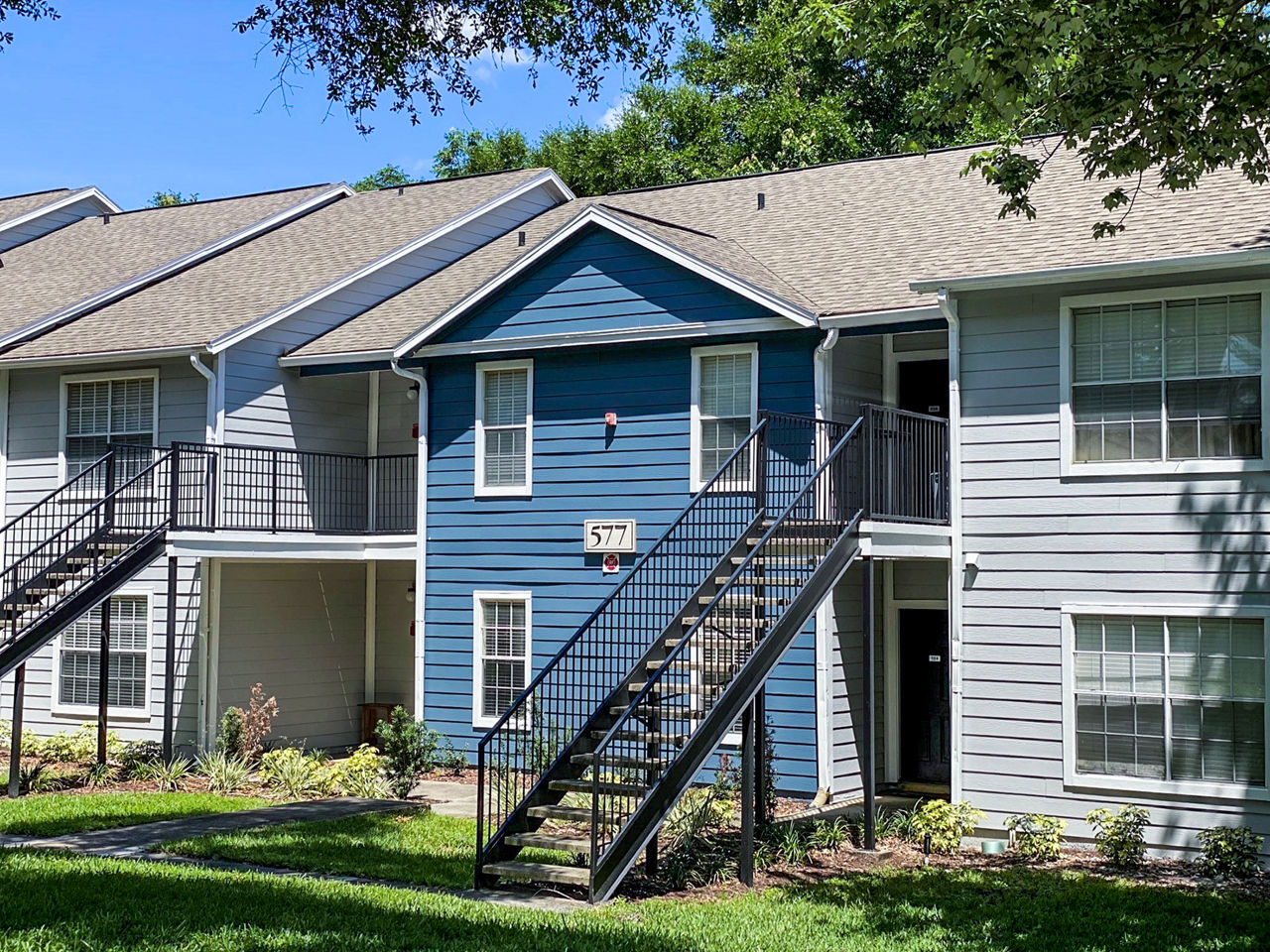 The Crest at Altamonte: Elegant of luxury apartments in Altamonte Springs