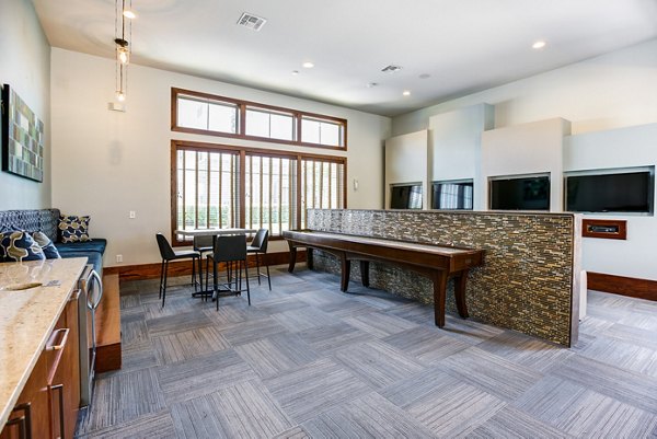 clubhouse at The Retreat at Windermere Apartments