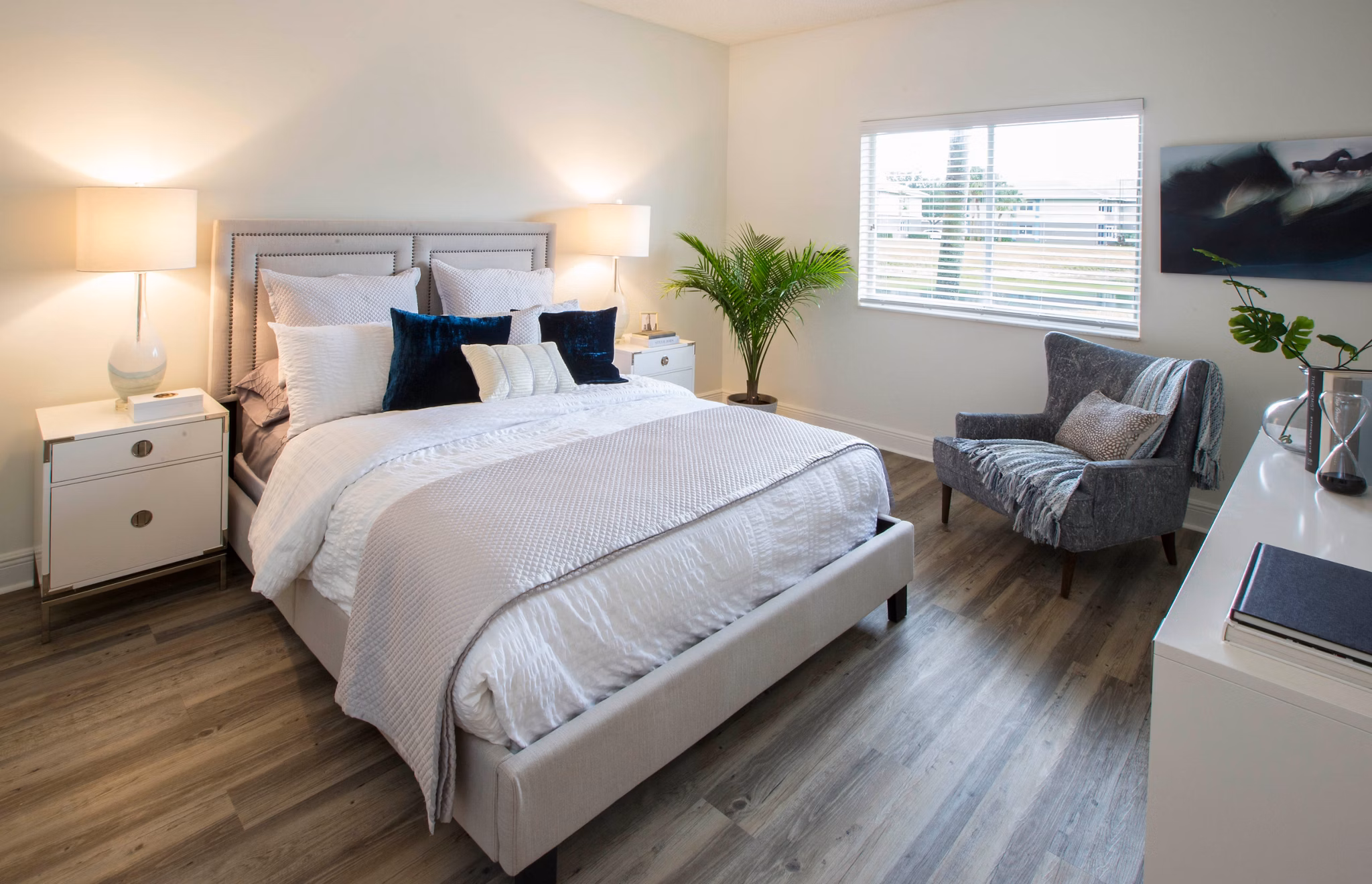 Cozy bedroom with modern furnishings at Citation Club Apartments, offering luxury living in a prime location