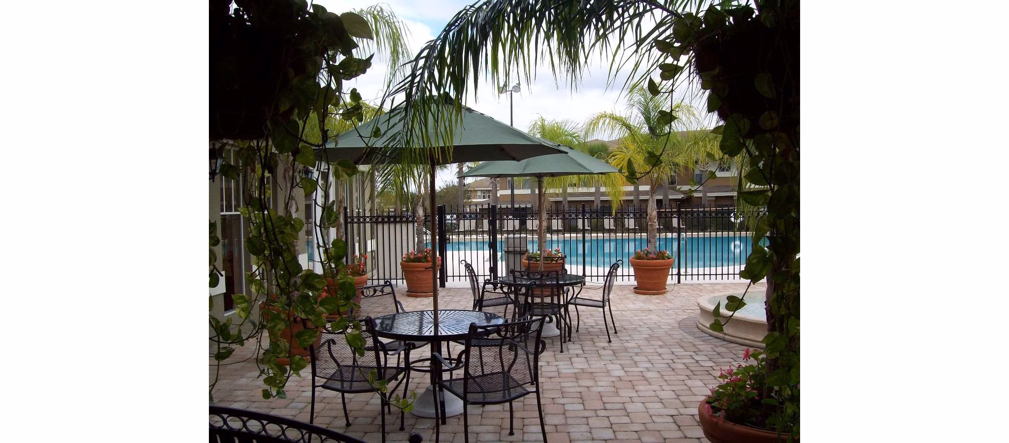 patio at Parks at Hunter's Creek Apartments