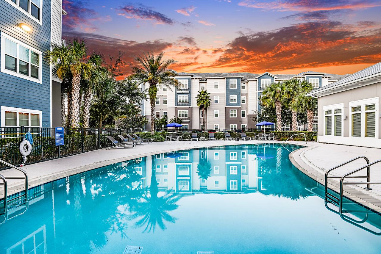 Windermere Cay Apartments in Winter Garden Greystar
