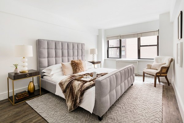 Renoir House Apartments