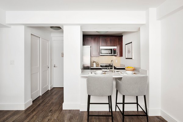 Renoir House Apartments