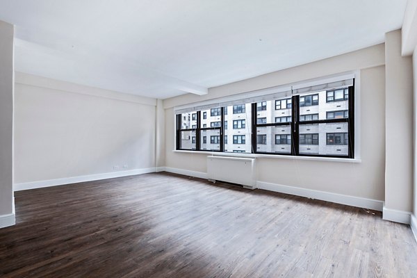 Renoir House Apartments