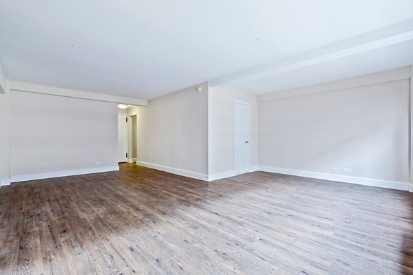 Renoir House Apartments