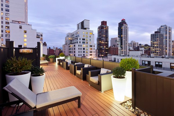 Renoir House Apartments