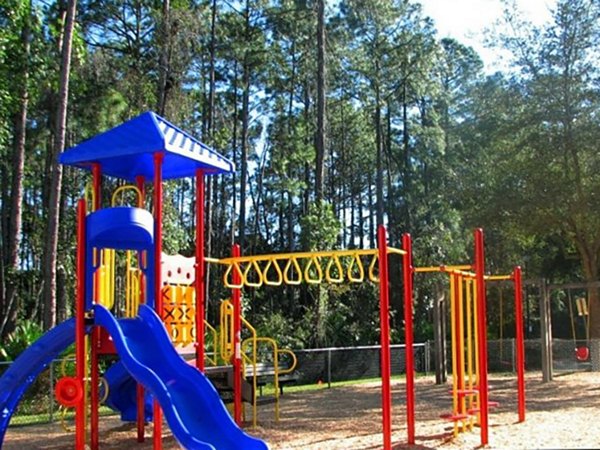 Avenue Royale Apartments