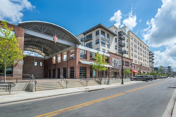 College Town Student Apartments