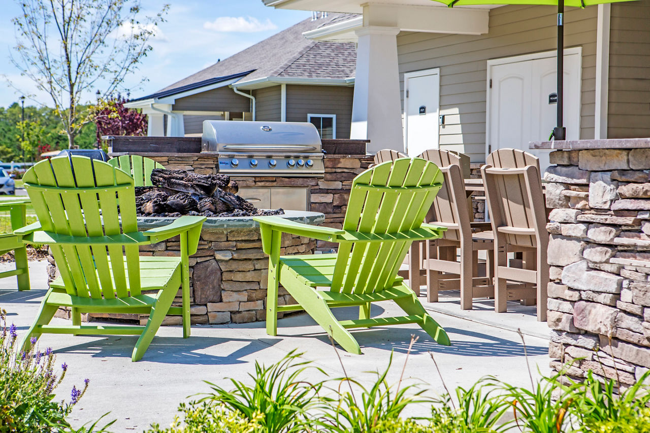 Grill area at The Reserve At The Boulevard Apartments