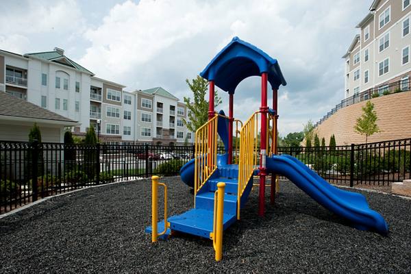 Groveton Green Apartments