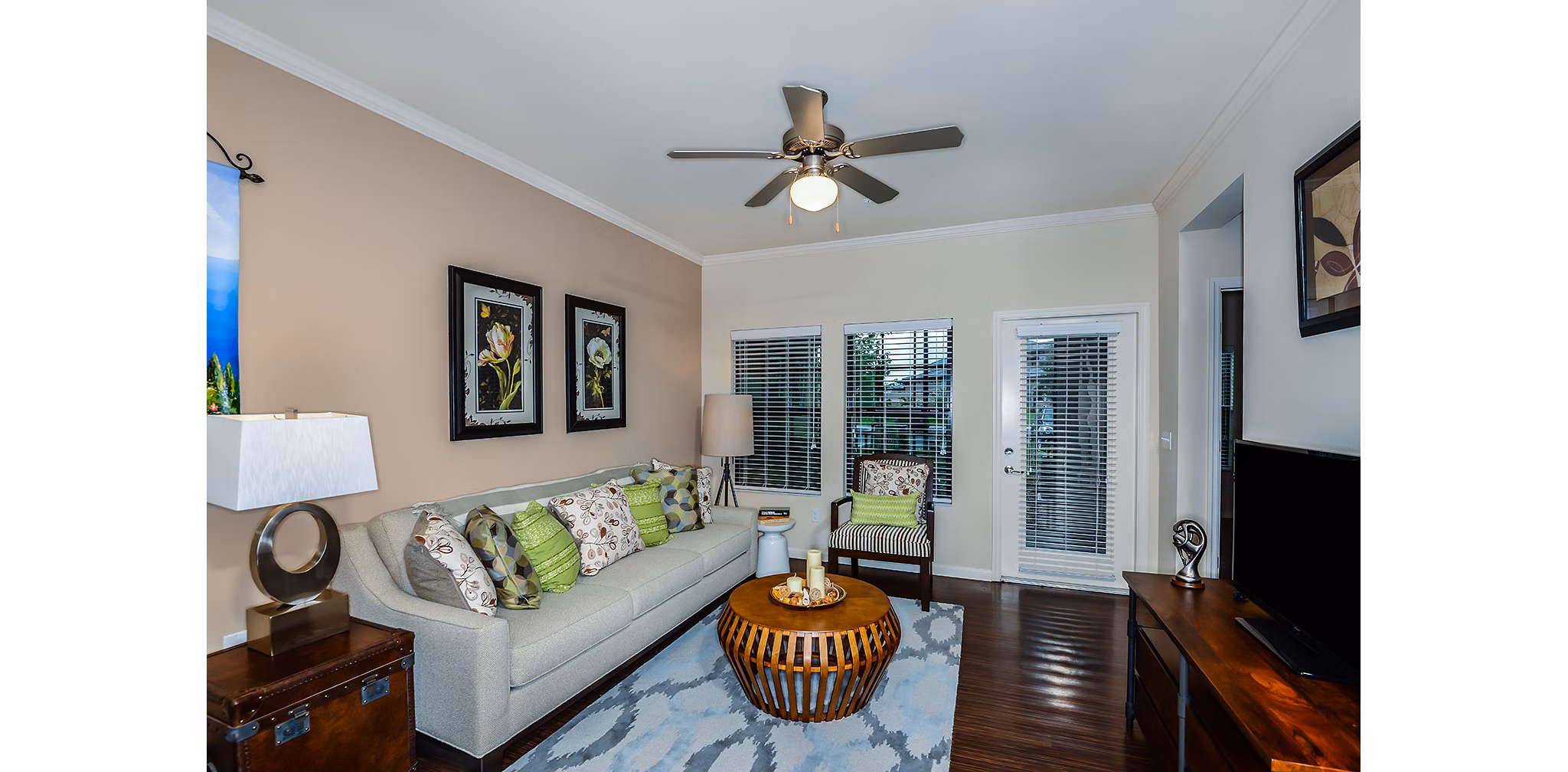 living room at Sanctuary at West Port Apartments