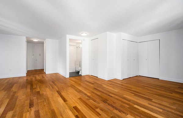 bedroom at INSTRATA Gramercy Apartments           