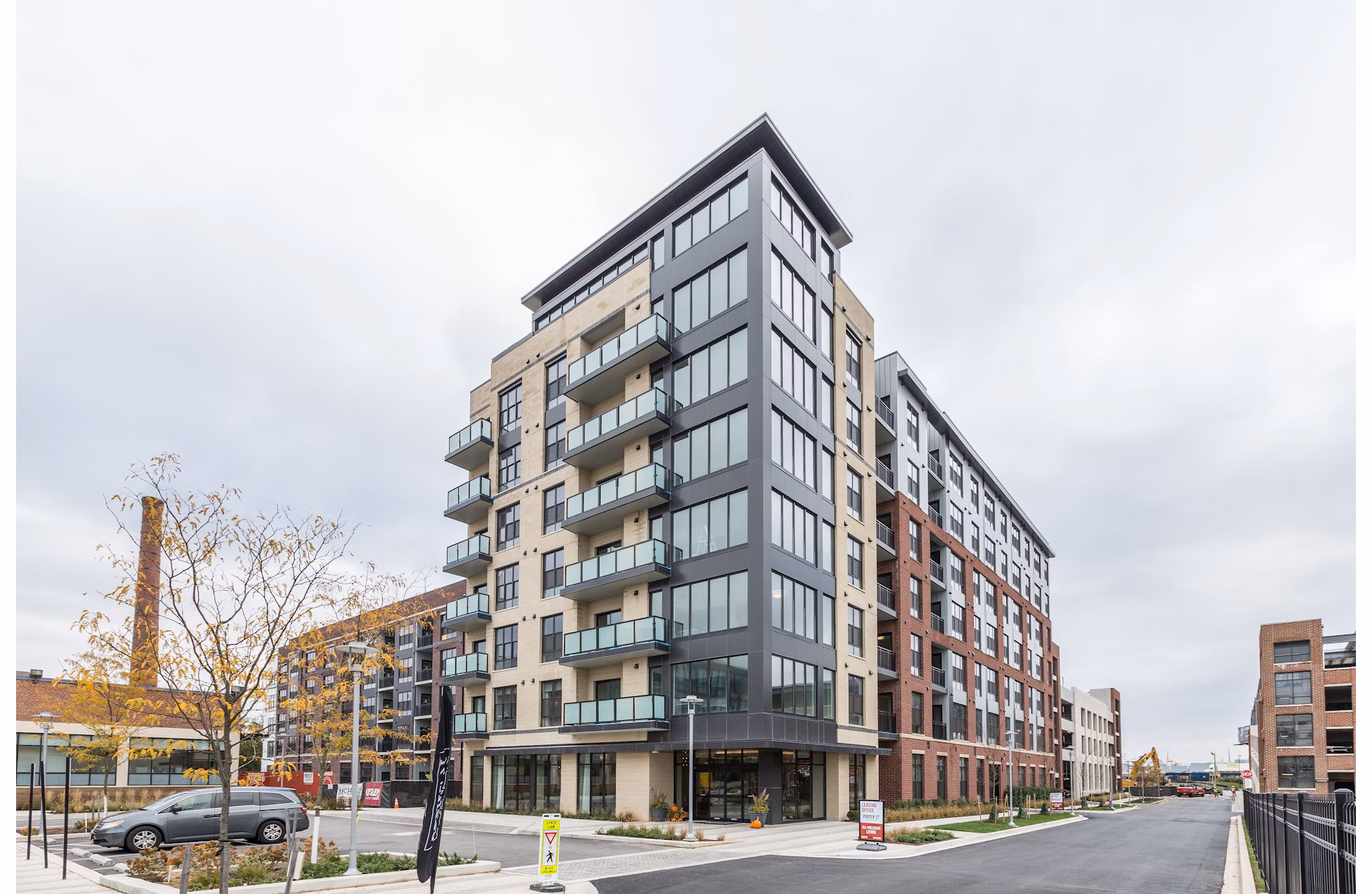 Porter Street Apartments: Contemporary luxury apartments near downtown location