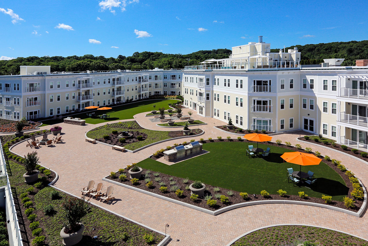 The Shipyard At Port Jefferson Harbor Apartments Port Jefferson Ny 8 of 12