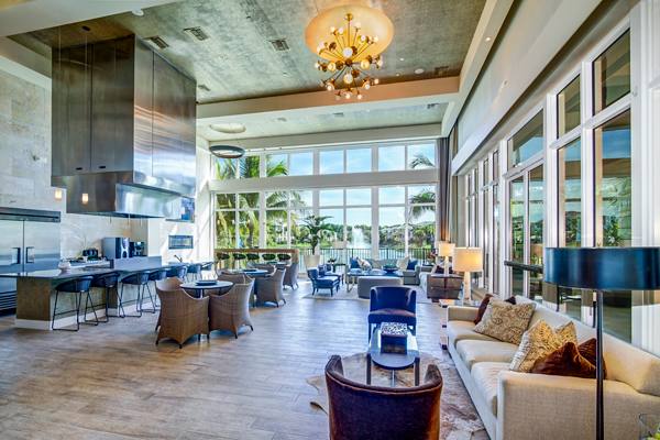 clubhouse at The Quaye at Palm Beach Gardens Apartments          