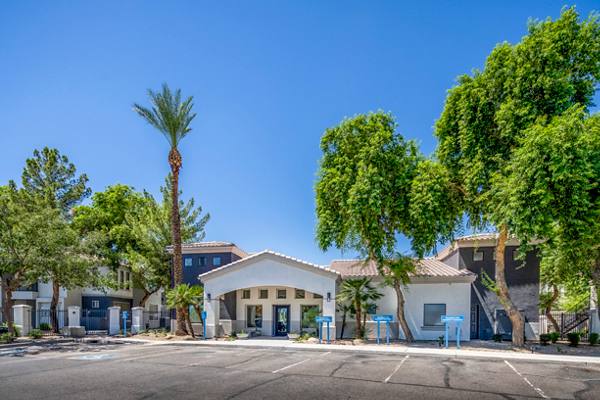 Sierra Canyon Apartments