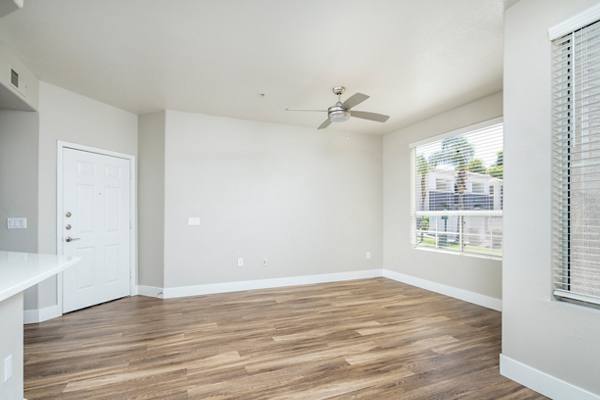 Sierra Canyon Apartments