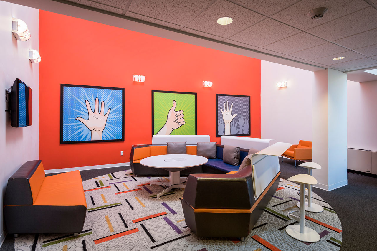 Meeting space with modern design at Campus West Apartments