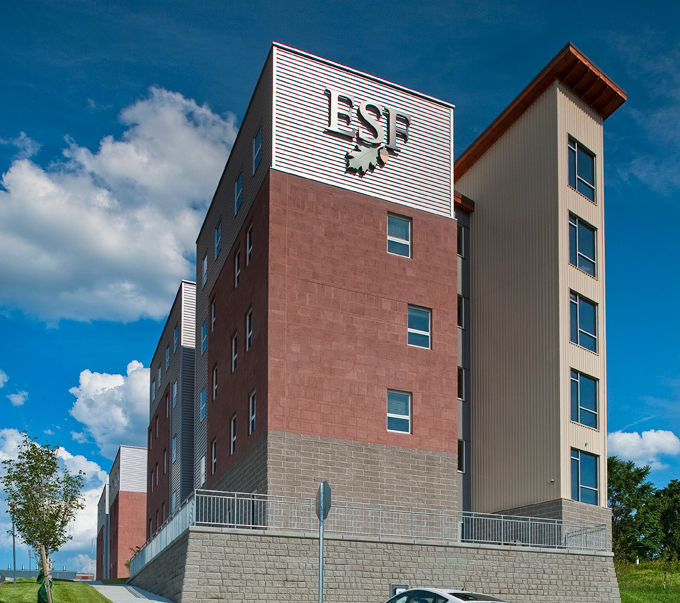 Centennial Hall: Elegant of luxury apartments in prime urban location