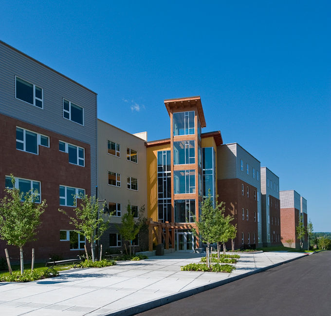 Centennial Hall Apartments: Elegant of luxury apartments in vibrant downtown location