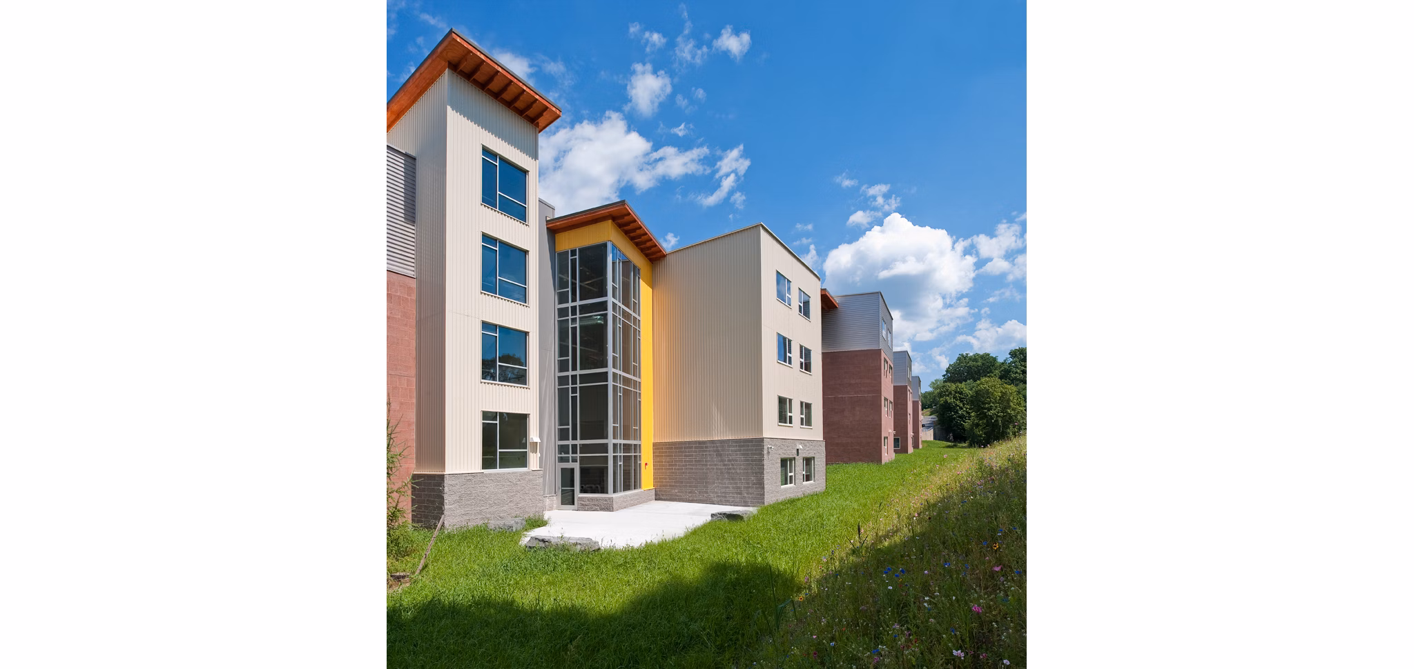 Centennial Hall Apartments: Elegant high-rise in downtown city setting