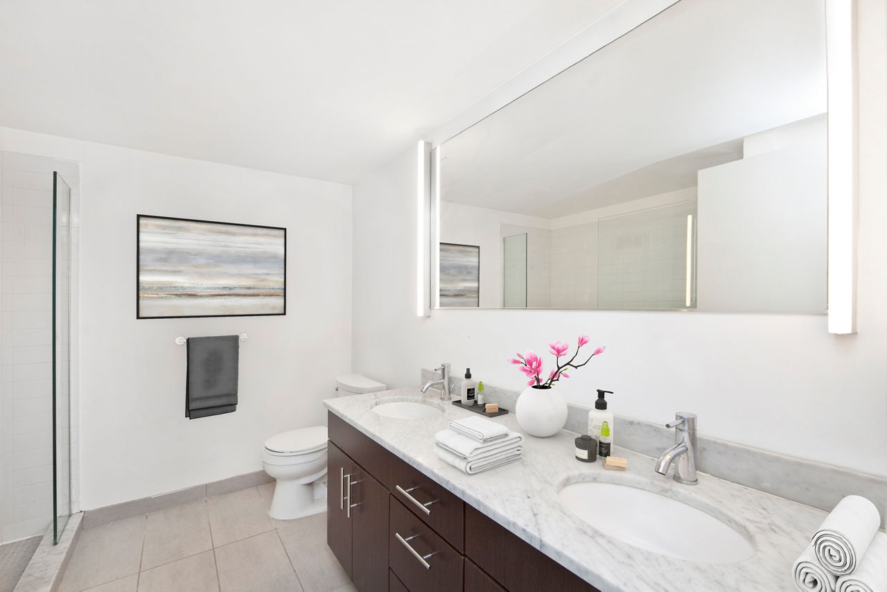 Bathroom featuring modern fixtures at 424 Bedford luxury apartments