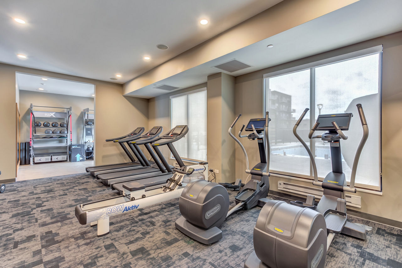 Gym at The Marke Of Elmhurst (4 of 5)