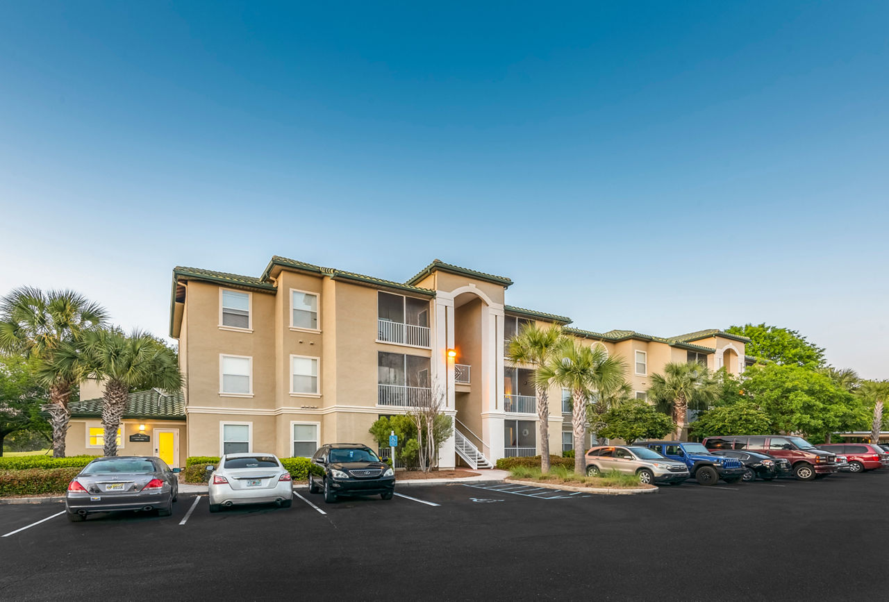 Legacy On The Bay: Beachfront luxury apartments in Destin, featuring stunning coastal views