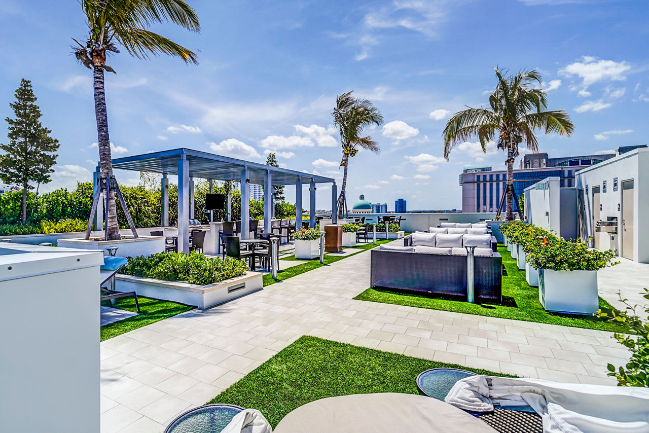 Oversea At Flagler Banyan Square West Palm Beach Fl 7 of 12