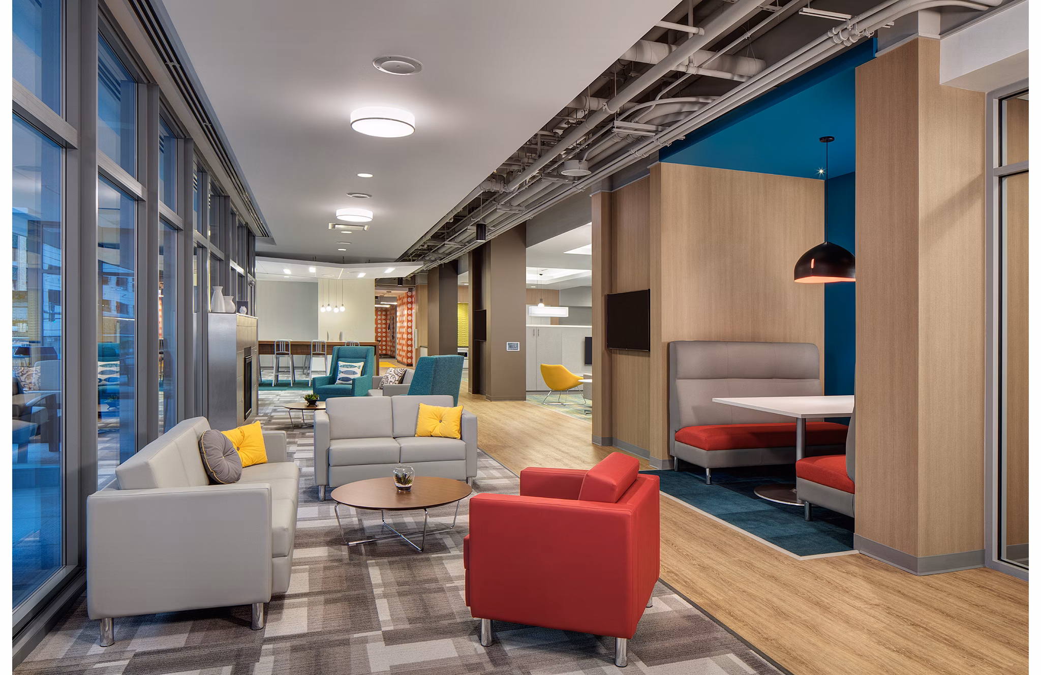 30 E Balbo: Sleek modern luxury apartments in Chicago's South Loop
