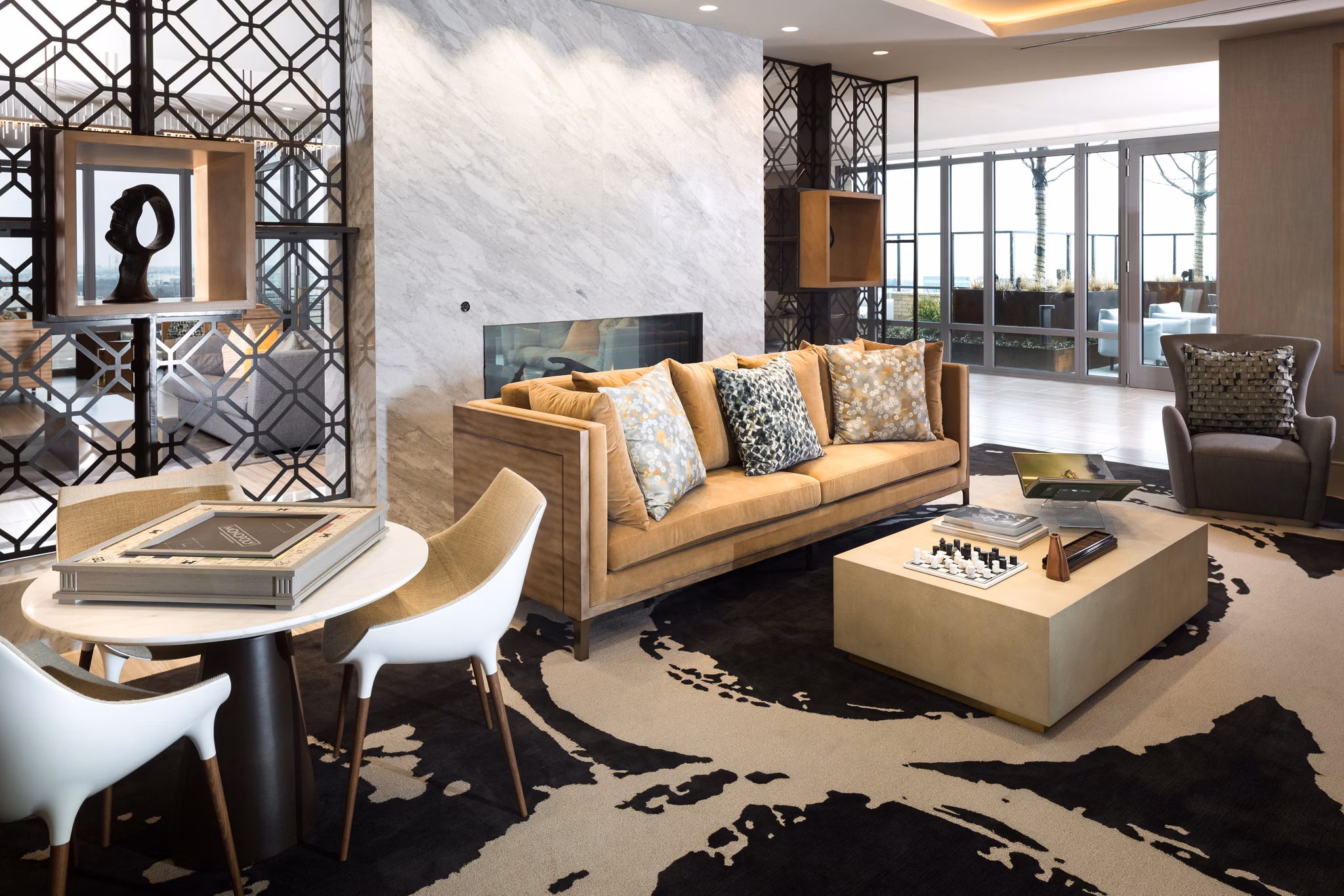 The Kincaid at Legacy Apartments: Modern clubhouse with luxurious amenities in a Dallas community