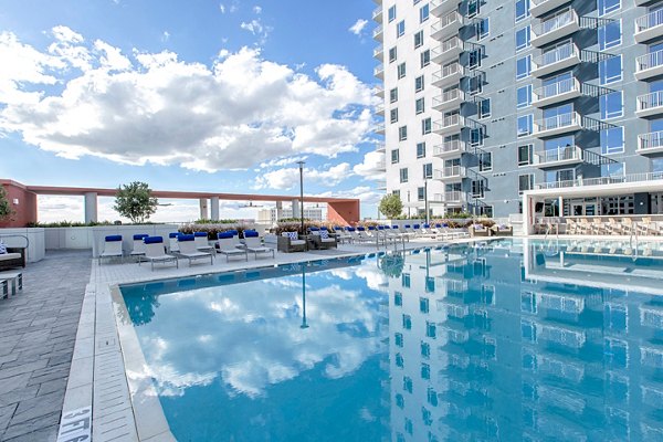 pool at Nine15 Apartments