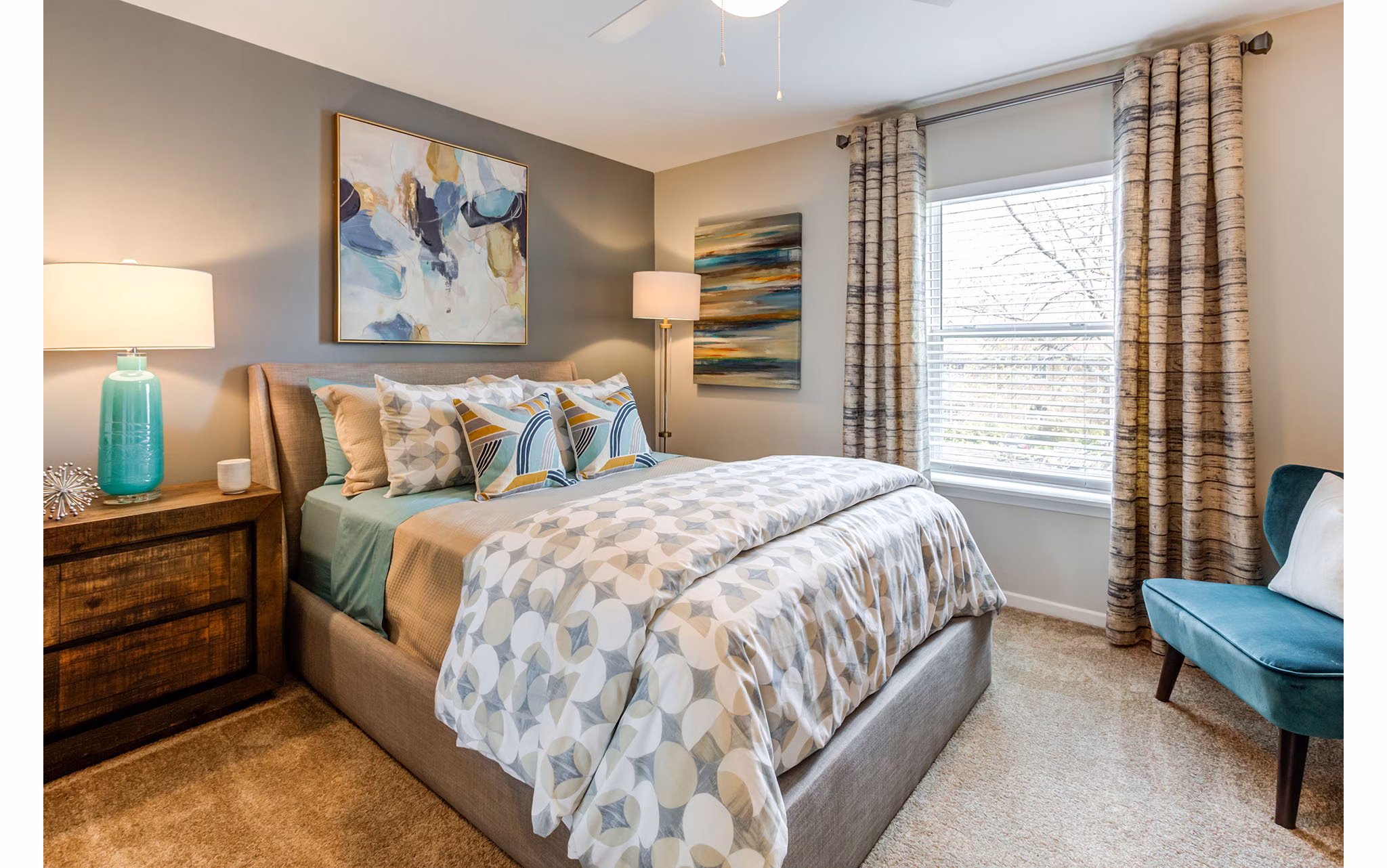 Cozy bedroom featuring a plush bed and modern decor at Orion Arlington Lakes Apartments