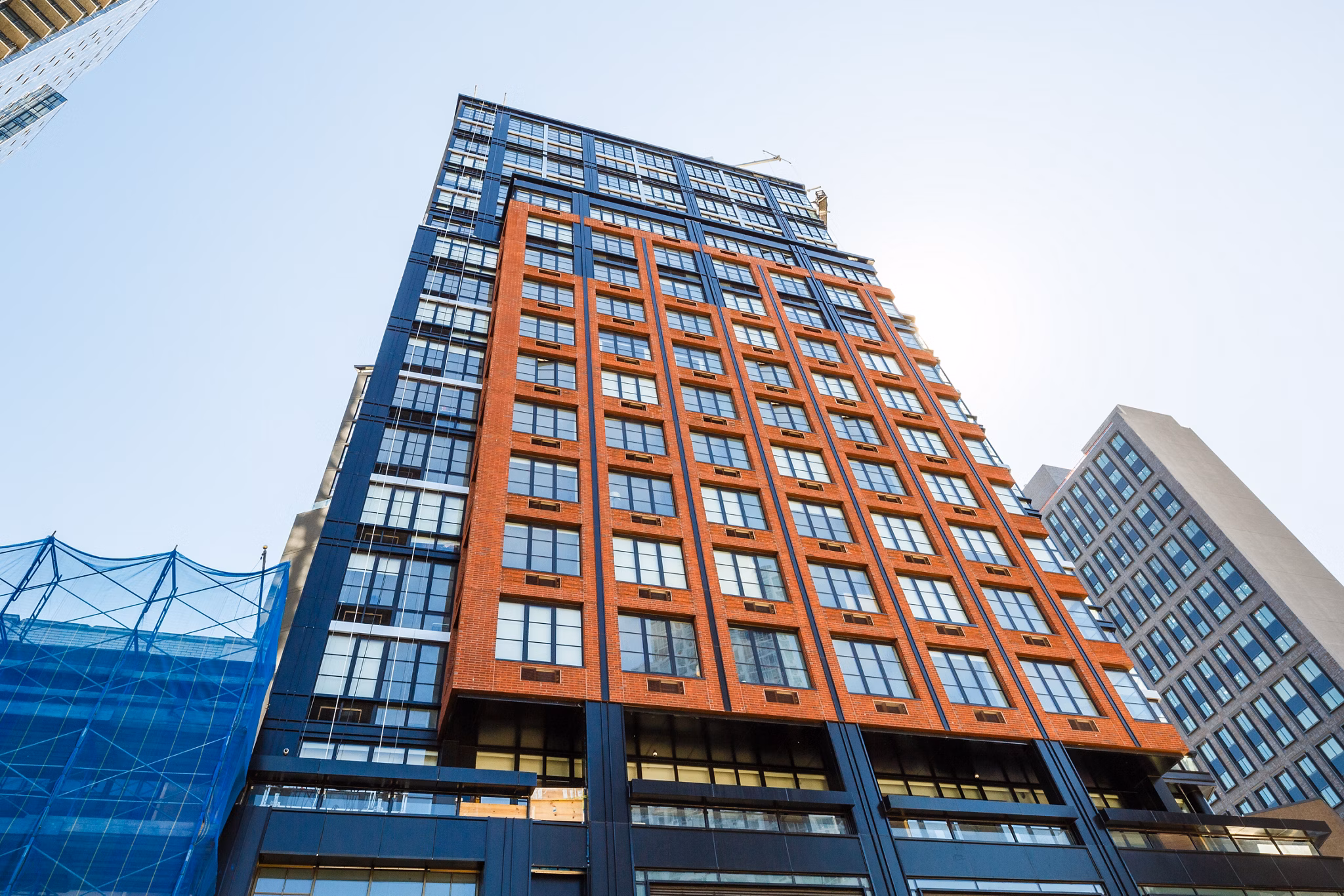 1 Flatbush Apartments: Sleek design in Brooklyn luxury apartment building
