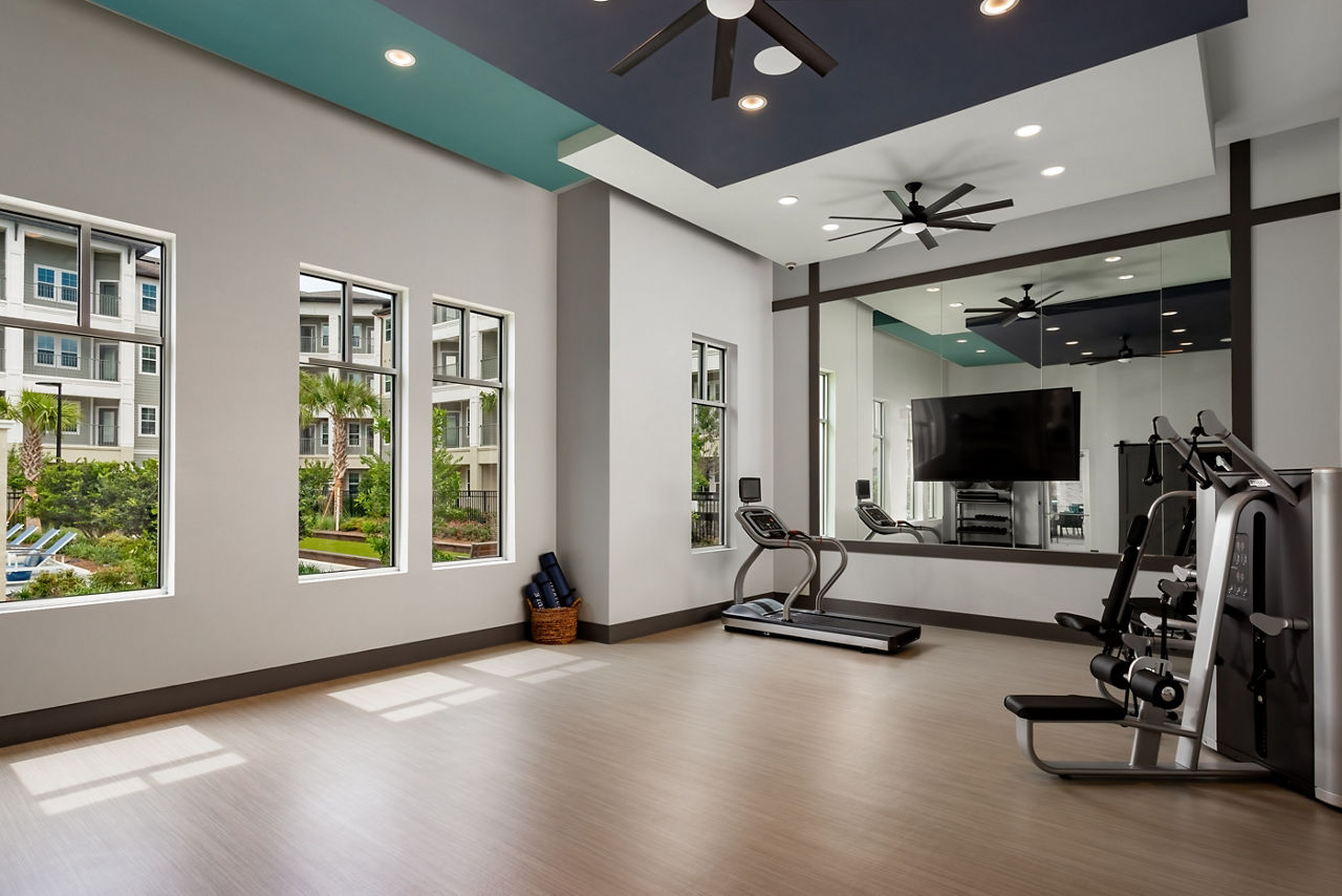Gym at Overture Hamlin (2 of 2)