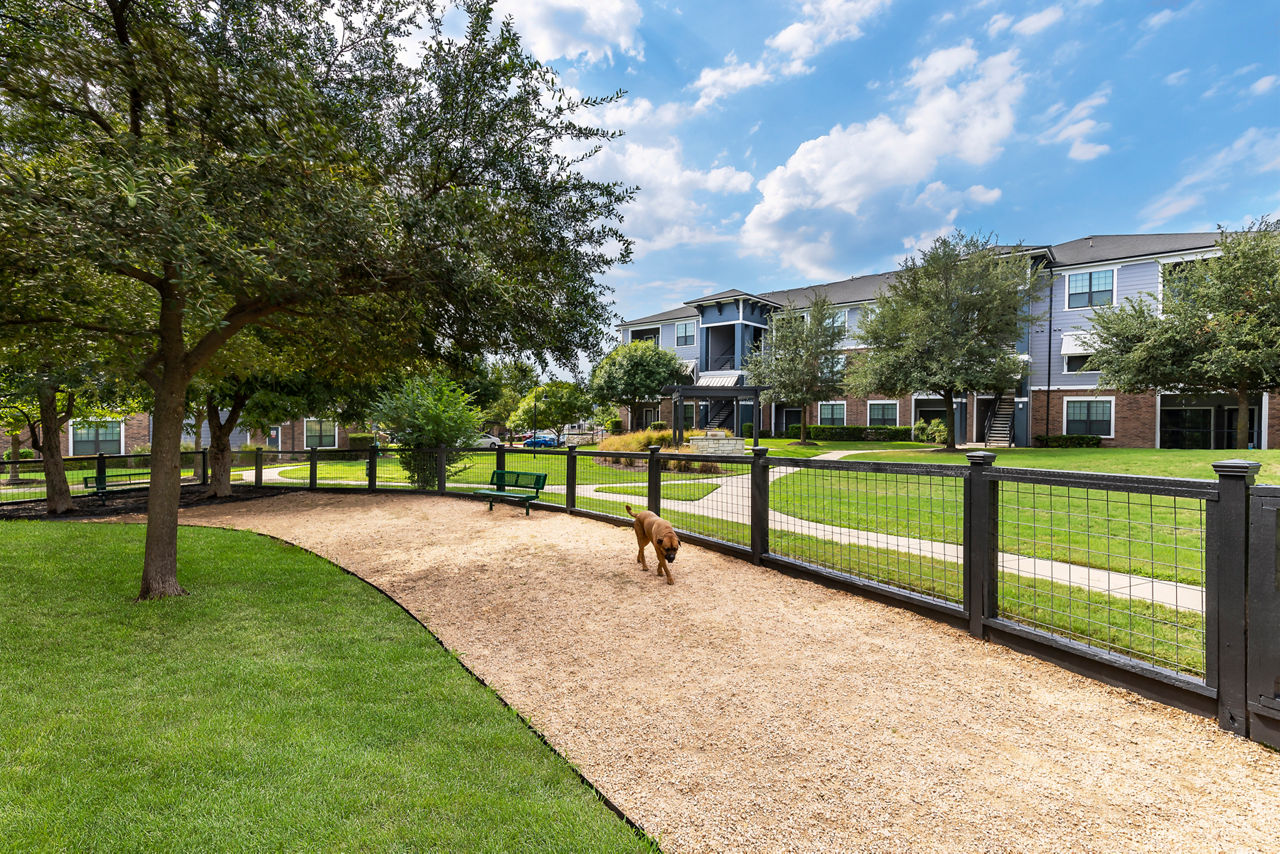 Dog park at The Oaks At Techridge (2 of 2)
