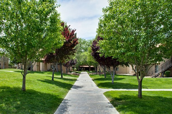 courtyard at Union 505 Apartments