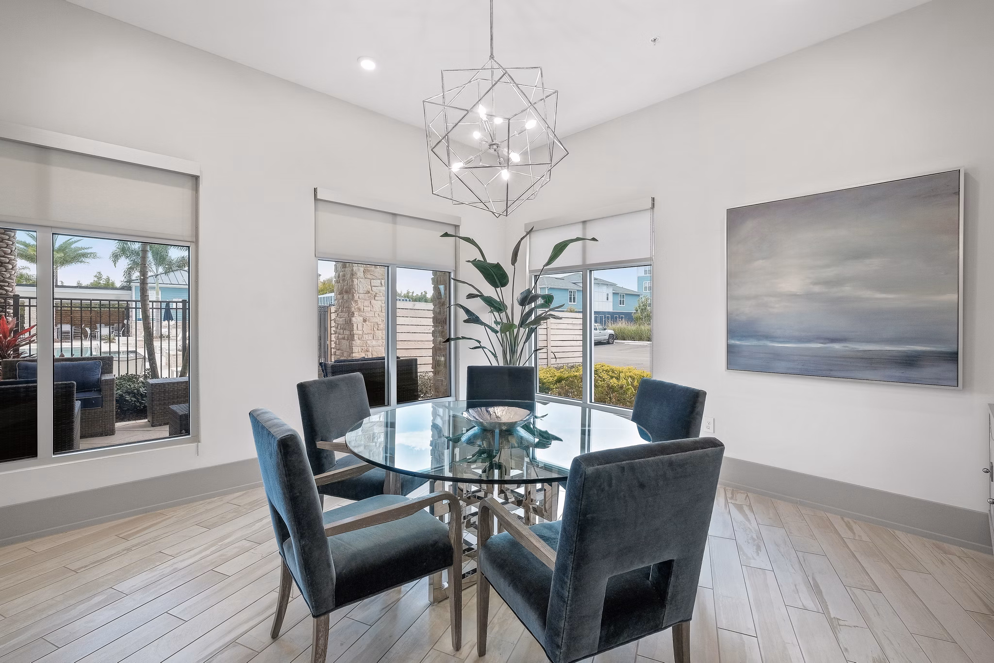 Vue at Belleair Apartments: Contemporary clubhouse featuring stylish seating and dÃ©cor, perfect for social gatherings and community events