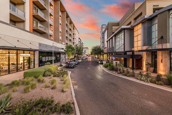 neighborhood at Broadstone Scottsdale Quarter Apartments